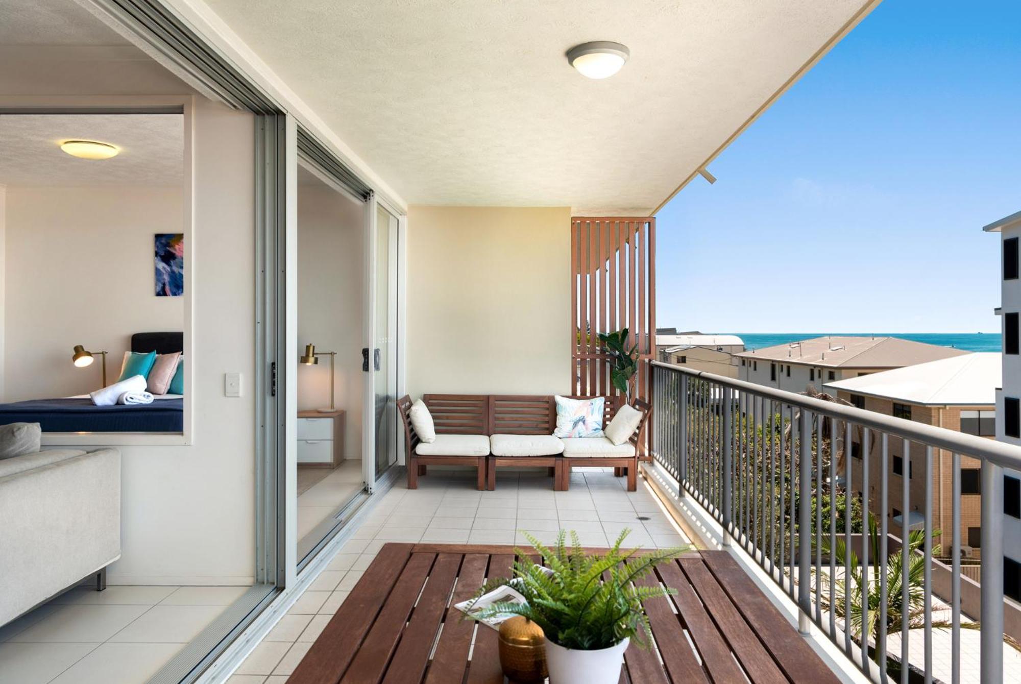 On The Beach Resort Bribie Island Woorim Extérieur photo
